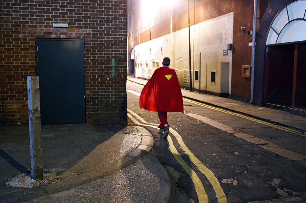 Maciej Dakowicz, photographs from the series "Cardiff After Dark", 2009, photo courtesy of the artist